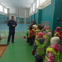 Экскурсия детей старшего дошкольного возраста в пожарную часть №53